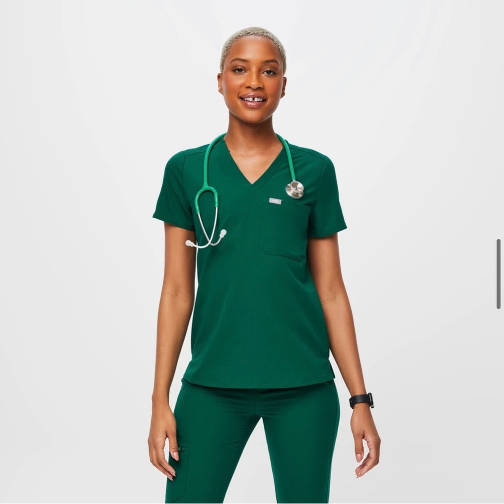 Figs scrubs